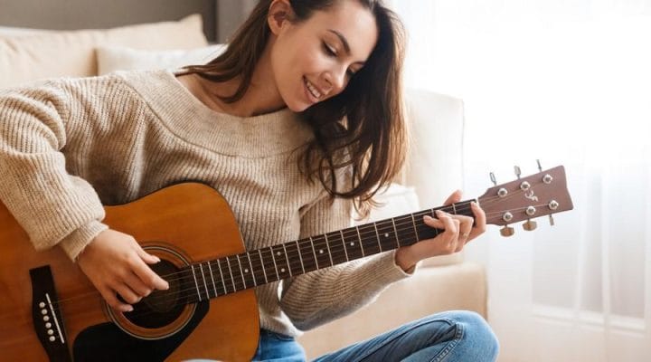 Adult-Guitar-Lessons